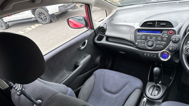 Honda Jazz 1.3 IMA HS Hybrid 5dr CVT Hybrid Hatchback